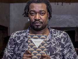 Haiti - Literature : Makenzy Orcel, finalist of the Prix des cinq continents 2019 - HaitiLibre.com : Haiti news 7/7 Haiti - Literature : Makenzy Orcel, finalist of the Prix des cinq continents 2019 - HaitiLibre.com : Haiti news 7/7
