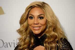 Tamar Braxton Fans Can’t Stop Laughing at Singer’s Video About Her Swollen Feet, ‘Nobody Love Me Enough’ Tamar Braxton Fans Can’t Stop Laughing at Singer’s Video About Her Swollen Feet, ‘Nobody Love Me Enough’